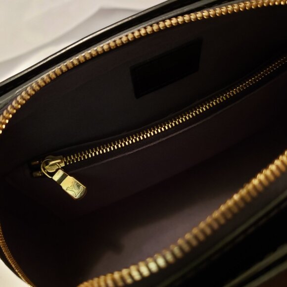 **SOLD**Louis Vuitton Pont Neuf Epi Noir -Black With Gold Hardware M52052 - 2004 - Picture 8 of 16